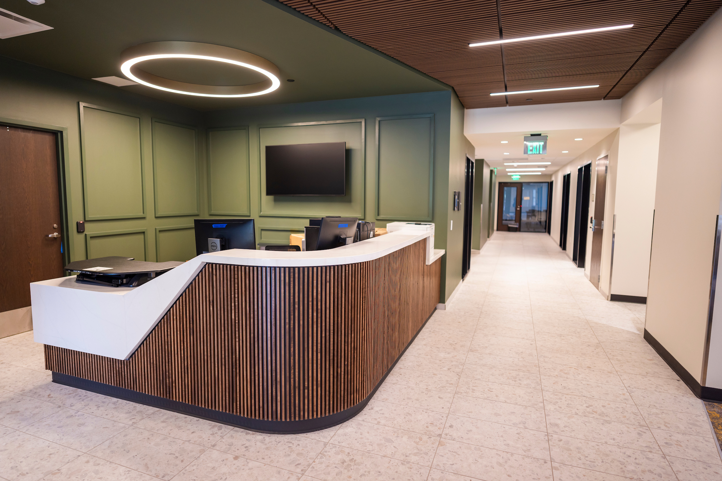 Front desk at the entrance of the lobby. 
